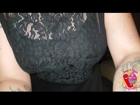 ❤️ Slutty ګامه خور هغه ته یو blowjob او هسپانوي ورکوي ❤❌ په موږ