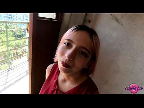 ❤️ د شاګرد حساسیت په بهر کې یو اجنبی سړی وخوري - د هغه په ​​مخ کې ❤❌  په موږ